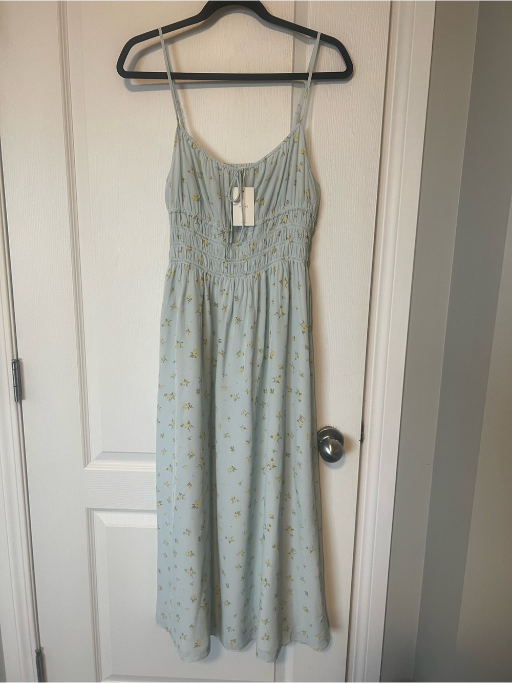 Aritzia Wilfred Typescript Light Blue Floral Smocked Maxi Dress